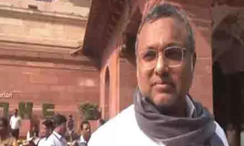संसद की कार्यवाही Monday तक स्थगित होने के बाद कार्ति चिदंबरम ने कही ये बात संसद की कार्यवाही Monday तक स्थगित होने के बाद कार्ति चिदंबरम ने कही ये बात