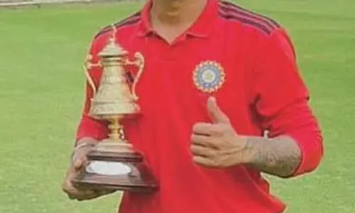 Cricketer Deepin ने भारतीय विश्वविद्यालय एकादश की जीत में अपना योगदान दिया