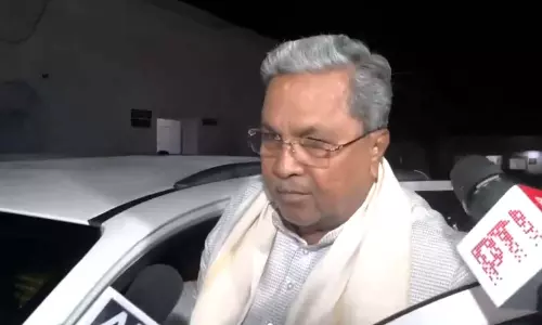 CWC की बैठक खत्म, बाहर निकले CM सिद्धारमैया CWC की बैठक खत्म, बाहर निकले CM सिद्धारमैया