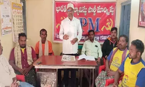 CPM ने सरकारी अस्पतालों और निजी स्वास्थ्य सेवा  पर अंकुश लगाने के लिए तत्काल कार्रवाई की मांग की