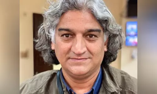 Pakistan: वरिष्ठ पत्रकार मतीउल्लाह जान को रिहाई की मांग के बीच दो दिन की हिरासत में भेजा गया