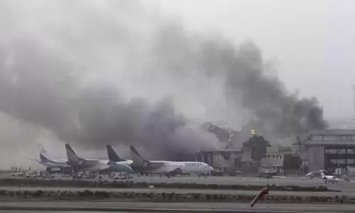Karachi हवाई अड्डे पर हुए विस्फोट की जांच के लिए टीम गठित, 2 चीनी नागरिक मारे गए