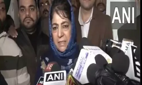 हमारे देश की धर्मनिरपेक्ष नींव हिल रही है: अजमेर दरगाह विवाद पर Mehbooba Mufti
