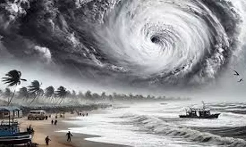 Cyclone Fengal: गहरा दबाव चक्रवाती तूफान में तब्दील, कल भूस्खलन आने की सम्भावना