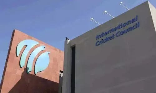 ICC ने पीसीबी से ‘हाइब्रिड मॉडल’ स्वीकार करने को कहा ICC ने पीसीबी से ‘हाइब्रिड मॉडल’ स्वीकार करने को कहा
