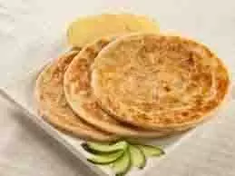 Dal Paratha Recipe: बची हुई दाल से बनाएं स्पेशल चटपटे पराठे