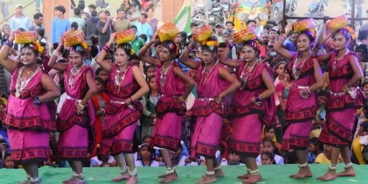 Odisha के कोरापुट में आदिवासी उत्सव ‘परब’ का आयोजन किया गया