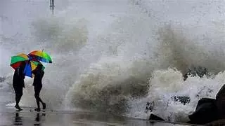 Cyclone Fengal:चेन्नई में बारिश के बीच सीएमआरएल ने सुरक्षा सलाह जारी की Cyclone Fengal:चेन्नई में बारिश के बीच सीएमआरएल ने सुरक्षा सलाह जारी की