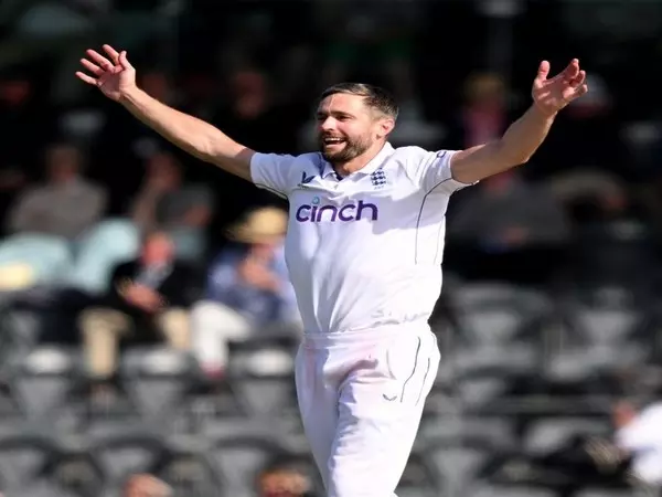 वोक्स और कार्से ने क्राइस्टचर्च टेस्ट में New Zealand के खिलाफ जीत की ओर इंग्लैंड की मदद की वोक्स और कार्से ने क्राइस्टचर्च टेस्ट में New Zealand के खिलाफ जीत की ओर इंग्लैंड की मदद की