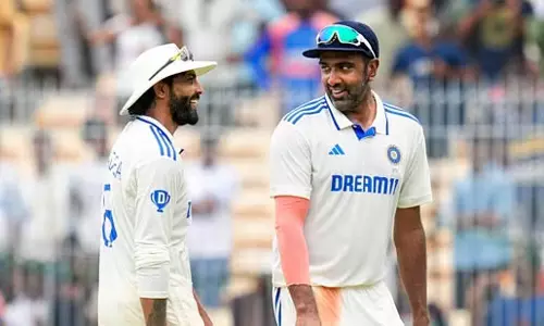 India coach ने पर्थ टेस्ट, अश्विन और रवींद्र जडेजा की प्रतिक्रिया का खुलासा किया India coach ने पर्थ टेस्ट, अश्विन और रवींद्र जडेजा की प्रतिक्रिया का खुलासा किया