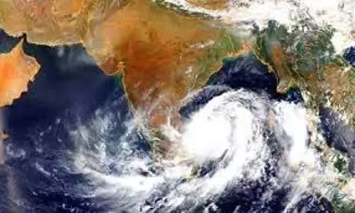 Cyclone alert:  लोगों से कल घर के अंदर रहने का आग्रह