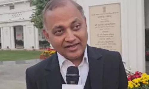 चुनाव आयोग की निंदा करें, लेकिन भाषा का रखें ध्यान : सोमनाथ भारती चुनाव आयोग की निंदा करें, लेकिन भाषा का रखें ध्यान : सोमनाथ भारती
