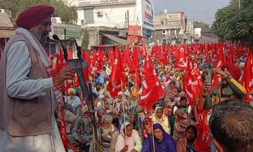 युवाओं को स्थायी रोजगार और सभी फसलों के लिए MSP उपलब्ध कराएं युवाओं को स्थायी रोजगार और सभी फसलों के लिए MSP उपलब्ध कराएं
