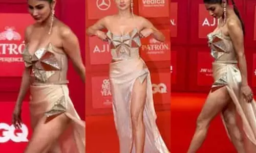 बोल्ड रेड कार्पेट लुक के लिए Mouni Roy  हुईं ट्रोल