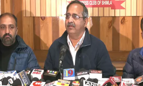 BJP ने हिमाचल प्रदेश सरकार के 4 दिवसीय शीतकालीन सत्र की आलोचना की BJP ने हिमाचल प्रदेश सरकार के 4 दिवसीय शीतकालीन सत्र की आलोचना की