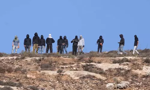 Israeli forces और अन्य लोगों ने पश्चिमी तट पर 9 फिलिस्तीनियों की हत्या की