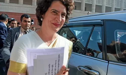 Priyanka Gandhi आज सांसद के तौर पर पहली बार वायनाड का दौरा करेंगी Priyanka Gandhi आज सांसद के तौर पर पहली बार वायनाड का दौरा करेंगी