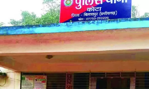 सूने मकान में 10 लाख की चोरी