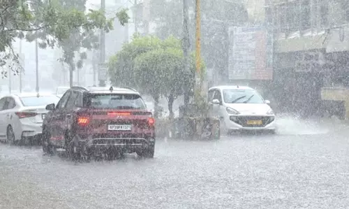 Andhra: तटीय आंध्र और रायलसीमा के लिए रेड अलर्ट