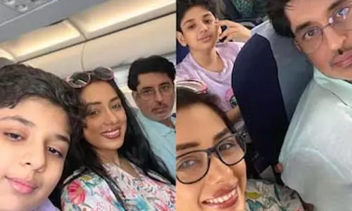 सौतेली बेटी के दावों के बीच Rupali Ganguly छुट्टियां मनाने रवाना हुईं सौतेली बेटी के दावों के बीच Rupali Ganguly छुट्टियां मनाने रवाना हुईं