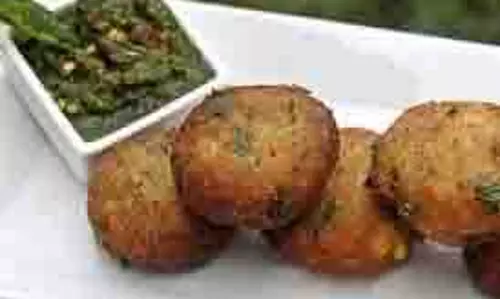 Matar Tikki: सर्दियों में बनाएं स्वादिष्ट हरी मटर टिक्की
