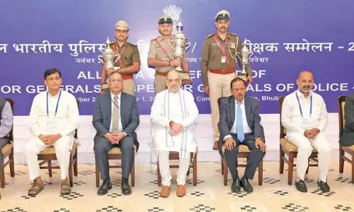 Amit Shah जम्मू-कश्मीर की बेहतर सुरक्षा स्थिति से संतुष्ट