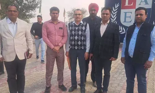 Haryana : सीएम उड़नदस्ते ने कालांवाली के स्कूल में मारा छापा