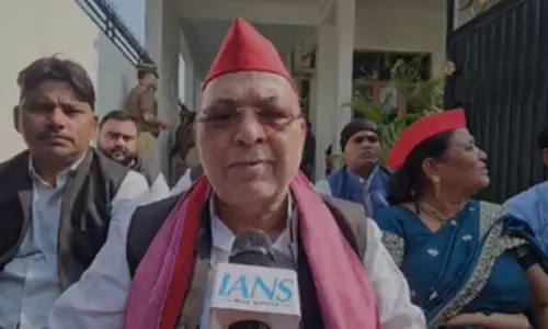 संभल में पीड़ितों पर दबाव डाल रहा प्रशासन, सपा नेता रविदास मेहरोत्रा का आरोप संभल में पीड़ितों पर दबाव डाल रहा प्रशासन, सपा नेता रविदास मेहरोत्रा का आरोप