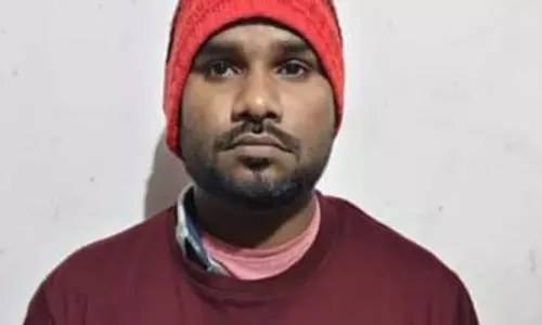 Assam : मोरीगांव में कुख्यात साइबर अपराधी गिरफ्तार Assam : मोरीगांव में कुख्यात साइबर अपराधी गिरफ्तार