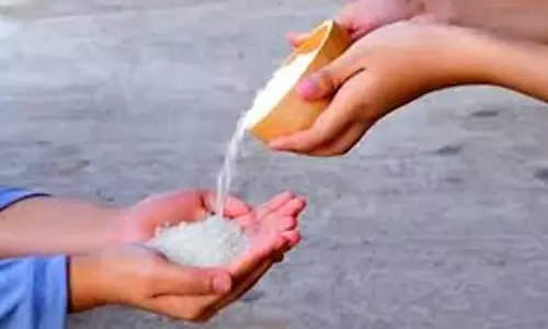 Shaniwar को करें इन चीजों का दान, बनेंगे बिगड़े काम