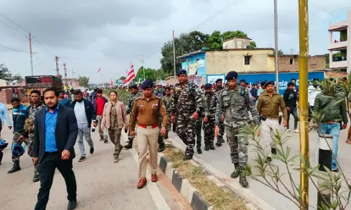 Ranchi: मांडर में हत्या के विरोध में आक्रोशितों ने सड़क जाम की Ranchi: मांडर में हत्या के विरोध में आक्रोशितों ने सड़क जाम की