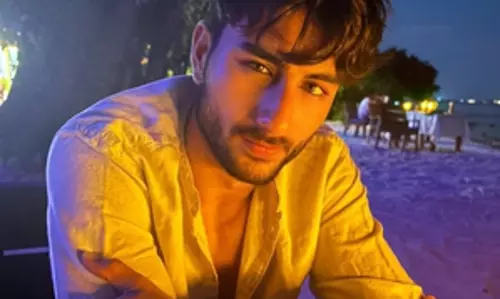 Ibrahim Ali Khan के जिम बैग में मिली अजीबोगरीब चीजें लोगों में कौतूहल पैदा कर रही