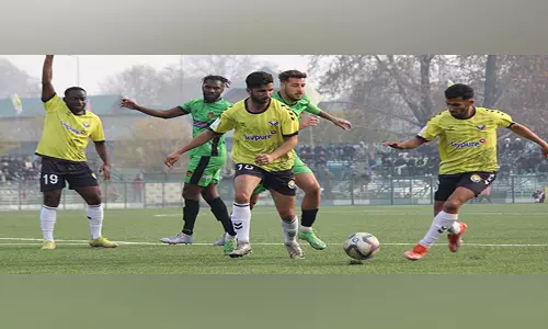 I-League 2024-25: गोकुलम केरला एफसी ने सिटी ऑफ लेक्स से एक अंक हासिल किया I-League 2024-25: गोकुलम केरला एफसी ने सिटी ऑफ लेक्स से एक अंक हासिल किया