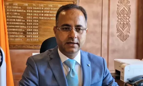 Shopian शहर में यातायात प्रबंधन उपायों का मूल्यांकन किया Shopian शहर में यातायात प्रबंधन उपायों का मूल्यांकन किया