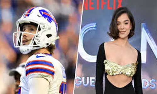 अभिनेत्री हैली स्टेनफेल्ड ने NFL क्वार्टरबैक जोश एलन से सगाई की अभिनेत्री हैली स्टेनफेल्ड ने NFL क्वार्टरबैक जोश एलन से सगाई की