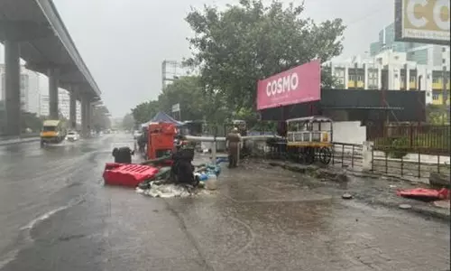 चक्रवात फेंगल: चेन्नई में भारी बारिश, CMRL की टीमें बाढ़ से निपटने में जुटी