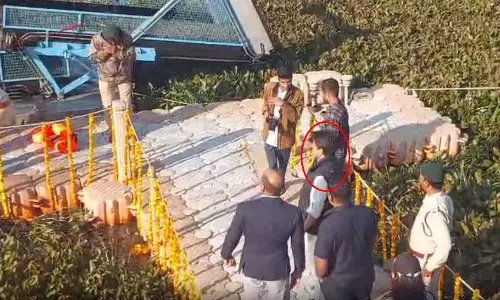 BIG BREAKING: सिंधिया के कार्यक्रम में मधुमक्खियों का हमला