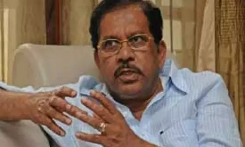 Home Minister ने ड्रग्स और नक्सलवाद के खिलाफ लड़ाई में जवाबदेही पर दिया जोर Home Minister ने ड्रग्स और नक्सलवाद के खिलाफ लड़ाई में जवाबदेही पर दिया जोर