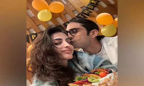Prateik Babbar ने अपने 38वें जन्मदिन पर मंगेतर प्रिया बनर्जी के साथ तस्वीरें शेयर कीं