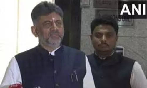 DK शिवकुमार ने मुस्लिम मताधिकार पर चंद्रशेखरनाथ स्वामी के बयान की निंदा की