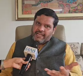 बांग्लादेश में हिंदुओं पर अत्याचार भारत बर्दाश्त नहीं करेगा : गौरव वल्लभ बांग्लादेश में हिंदुओं पर अत्याचार भारत बर्दाश्त नहीं करेगा : गौरव वल्लभ
