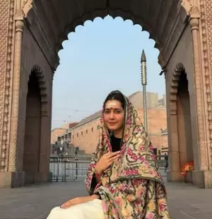 ‘द साबरमती रिपोर्ट’ फेम राशि खन्ना ने शिव नगरी काशी में मनाया जन्मदिन, बोलीं- हर हर महादेव ‘द साबरमती रिपोर्ट’ फेम राशि खन्ना ने शिव नगरी काशी में मनाया जन्मदिन, बोलीं- हर हर महादेव