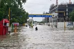 Cyclone Fengal चेन्नई में बारिश से संबंधित घटनाओं में तीन की मौत