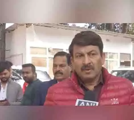 अरविंद केजरीवाल ड्रामे के बादशाह हैं: BJP नेता मनोज तिवारी