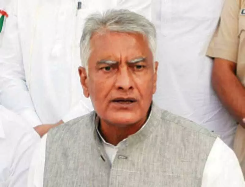 Jakhar ने कहा, सभी पार्टियां धान उत्पादकों की चिंताओं को आवाज देने में विफल रहीं