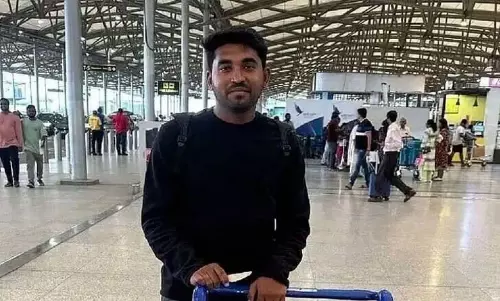 US: शिकागो में तेलंगाना के छात्र की गोली मारकर हत्या US: शिकागो में तेलंगाना के छात्र की गोली मारकर हत्या