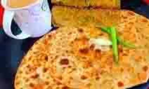 Breakfast: ऐसे तैयार करें मूली के भरवां पराठे Breakfast: ऐसे तैयार करें मूली के भरवां पराठे