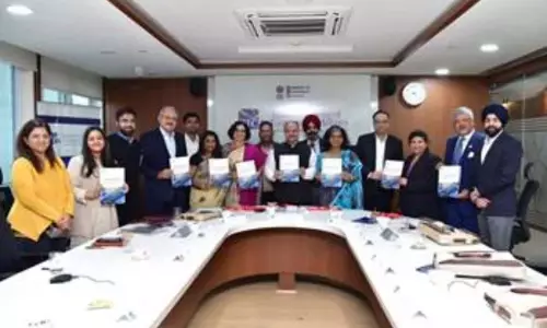 स्वतंत्र निदेशक डाटाबैंक के लिए समझौता ज्ञापन पर हस्ताक्षर स्वतंत्र निदेशक डाटाबैंक के लिए समझौता ज्ञापन पर हस्ताक्षर