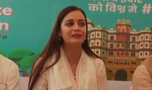 इंदौर क्लाइमेट मिशन में शामिल हुईं दीया मिर्जा इंदौर क्लाइमेट मिशन में शामिल हुईं दीया मिर्जा