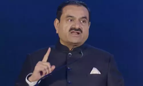 हमारे समूह पर हुए हमलों ने हमें मजबूत बनाया है : गौतम अदाणी हमारे समूह पर हुए हमलों ने हमें मजबूत बनाया है : गौतम अदाणी